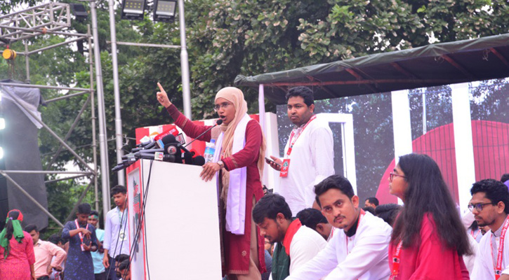  এ রাষ্ট্র-রাজনীতির কাঠামো পাল্টাতে হবে: সামান্তা 